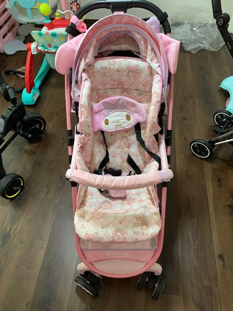 Sanrio Baby Stuff, Sanrio Nursery, Hello Kitty Baby Stuff, Hello Kitty Baby Clothes, Hello Kitty Nursery, Luxury Baby Nursery, Pink Stroller, Twin Baby Boys, Baby Doll Nursery