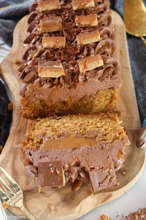 Millionaires Loaf Cake! - Jane's Patisserie Janes Patisserie Loaf Cake, Loaf Birthday Cake, Millionaires Cake, Christmas Loaf Cakes, Brown Sugar Cake, Janes Patisserie, Loaf Cake Recipes, Loaf Cakes, Chocolate Buttercream Frosting