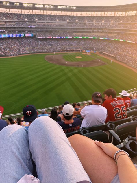 Baseball Game Couple, Subtle Soft Launch, Baseball Game Date, Baseball Date, Baseball Boyfriend, Baseball Couples, Future Boy, Dream Date, Cute Couple Halloween Costumes