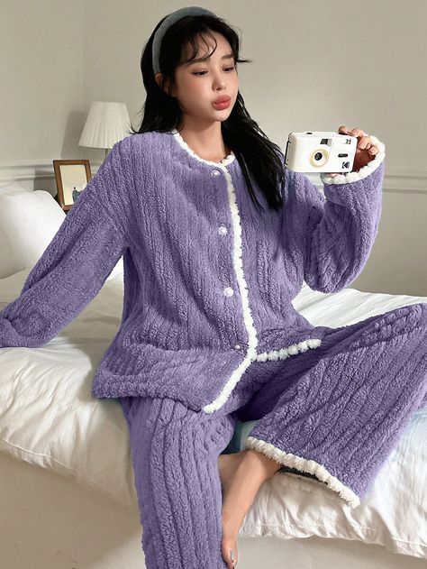 DAZY Women'S Plush Pajama Set With Color Contrast EdgeI discovered amazing products on SHEIN.com, come check them out! Purple Pjs, Descendants Outfits, Women Nightwear Dresses, Purple Pajamas, Nightwear Dress, White Pajamas, Plain Pants, Purple Collar