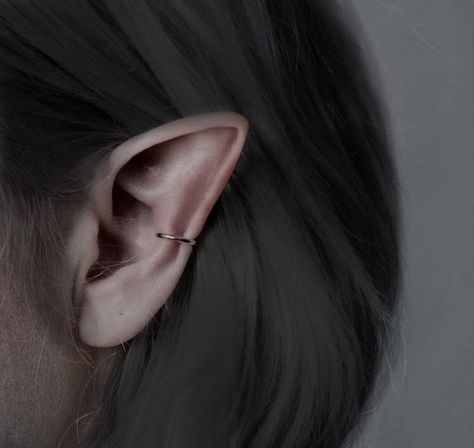 Elf Ears Aesthetic Male, Pointy Ears Aesthetic, Pointed Ears Aesthetic, Elf Ears Aesthetic, Half Elf Ears, Hyperfixation Aesthetic, Megan Gwynn, Mcu Oc, Half Drow