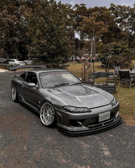 #silvia #nissan #silvias15 #s14 #jdm #jdmdaily #japan #nissansilvia #nissan200 #180sx #nissan200sx #240sx #200sx #silvia #nissan #turbo #hatchback #drift #driftsociety #driftcar #hoonigan #stance #drift #drifting #driftlife #drifted #15 #streetcover #15 Car Gang, Nissan S15, Nissan Silvia S15, Nissan R34, Nissan 180sx, Silvia S15, Nissan Nismo, Old Vintage Cars, Wide Body Kits