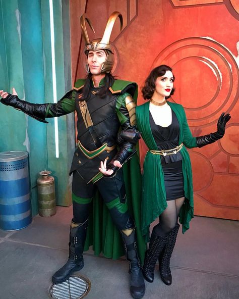 When you’re the mischievous one. 🖤😈💚 #wearenotdoinggethelp #burdenedwithgloriouspurpose October Fits, Loki Halloween Costume, Loki Dress, Dapper Disney, Marvel Halloween Costumes, Anime Festival, Marvel Inspired Outfits, Couples Costumes Creative, Disney Attire