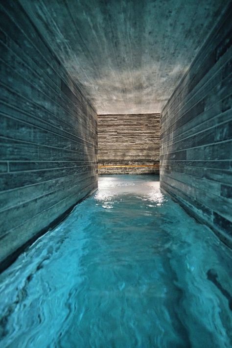 Thermal Spa Architecture, Thermal Vals Peter Zumthor, Bathhouse Architecture, Bath House Architecture, Peter Zumthor Therme Vals, Slow Architecture, Peter Zumthor House, Zumthor Architecture, Bath Architecture