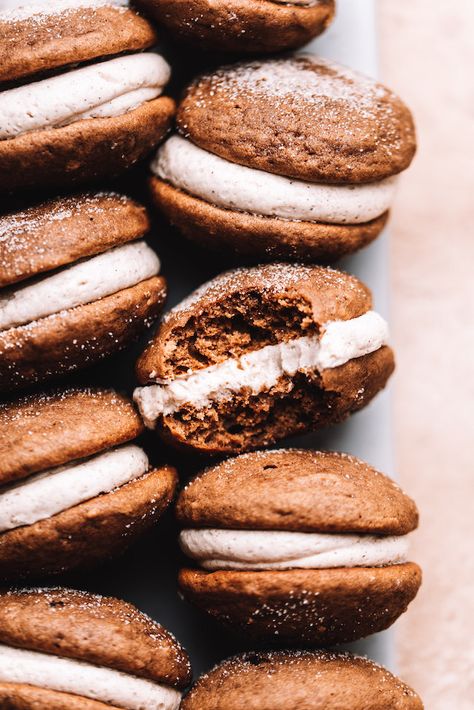 Espresso Cookies Recipe, Chai Cookies Recipe, Chai Spice Cookies, Pumpkin Cheesecake Brownies, Chai Cookies, Espresso Cookies, Spiced Buttercream, Cookies Pumpkin, Espresso Cookie