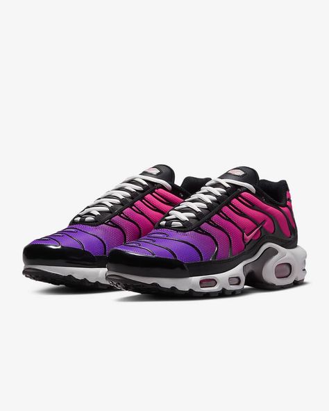 Yeezy Boots, Nike Boots, Nike Tn, Nike Air Max Tn, Nike Models, Nike Air Max For Women, Nike Air Max Plus, Air Max Plus, Swag Shoes