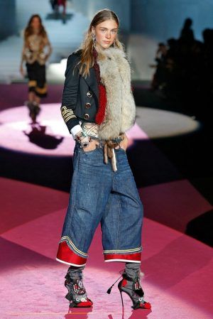 Dsquared2 Fall 2015: A Tale of Two Cultures – Fashion Gone Rogue Native American Inspired Fashion, British Aristocracy, Denim Chic, Embellished Jeans, Looks Street Style, Fashion Project, Refashion Clothes, Fur Fashion, Lifestyle Fashion