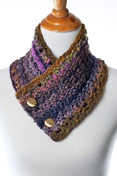 Col Crochet, Crochet Neck Warmer, Crochet Buttons, Scarf Crochet Pattern, Crochet Cowl, Knit Or Crochet, Scarf Pattern, Crochet Scarves, Easy Crochet Patterns