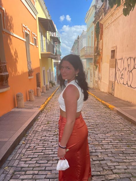 San Juan Picture Ideas, Puerto Rico Vacation Aesthetic, Old San Juan Puerto Rico Pictures, Old San Juan Puerto Rico Aesthetic, Dominican Republic Aesthetic Outfits, Puerto Rican Girl Aesthetic, Puerto Rico Outfits Vacations, Old San Juan Puerto Rico Outfit, Puerto Rico Picture Ideas