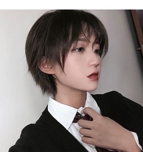 Tomboy Hairstyles, Wig Straight, Asian Short Hair, Short Curly Wigs, Short Hair Wigs, Shot Hair Styles, Short Hair Color, Short Black Hairstyles, Short Hair Haircuts