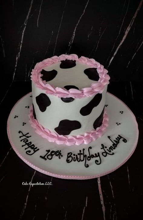 Cow Cake For 1st Birthday, Smash Cake Cow Print, Cow Print Birthday Cake Ideas, Pink Cow Print Smash Cake, Cow Themed 18th Birthday Party, Hot Pink Cow Print Cake, Pink Cow Smash Cake, Moo Cow Cake, Cow Smash Cake First Birthdays