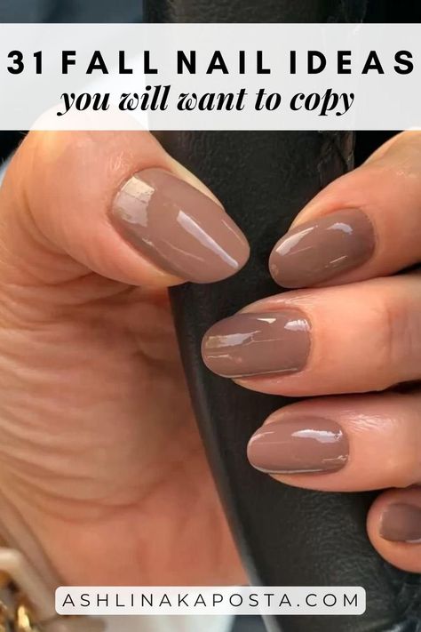 Oval Nails Natural Color, Neutral Fall Manicure, Fall Dip Powder Nails Ideas, November Sns Nails Colors, Taupe Fall Nails, Nuetral Nail Colors, Brown Sns Nails, Tan Fall Nails, Fall Nude Nail Colors