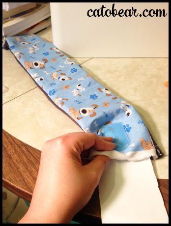 Today's post is a dog belly band tutorial. You know, to cover dog junk and stop issues with indoor urination. Or, as my husband says, "GROSS!" Dog Belly Band Diy, Dog Belly Band, Doggie Clothes, Belly Bands For Dogs, Dog Wrap, Dog Clothes Diy, Cat Ball, Dog Pee, Dog Clothes Patterns