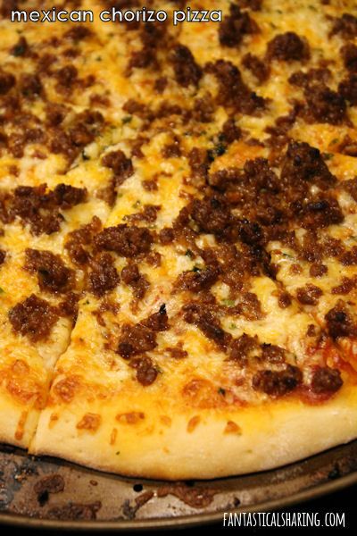 Pizza With Chorizo, Chorizo Flatbread Pizza, Chorizo Breakfast Pizza, Chorizo Pizza Recipes, Smoked Chorizo Sausage Recipes, Recipes Using Chorizo, Chorizo Flatbread, Recipes With Chorizo Sausage, Chorizo Recipes Dinner