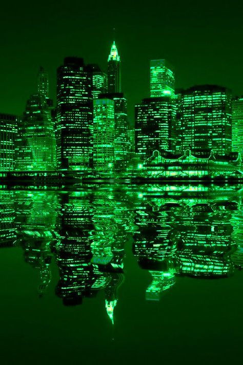 Green Gang, Helloween Wallpaper, Dark Green Wallpaper, Amoled Wallpapers, Green Pictures, Dark Green Aesthetic, Slytherin Aesthetic, Dark City, Neon Aesthetic