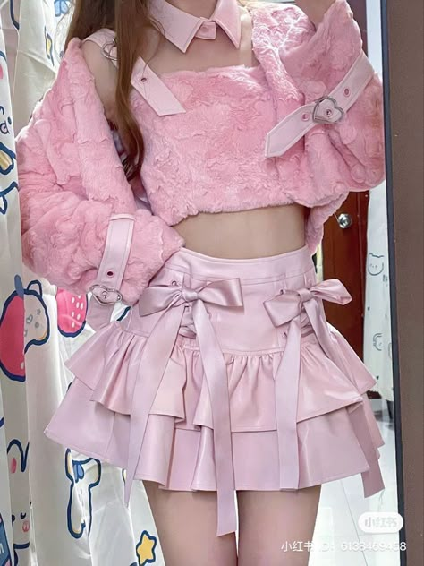 Pjo Dr, Aesthetic Female, Fur Outfit, Kawaii Outfit Ideas, Group Outfits, Barbie Bridal, Lit Outfits, Cute Skirt Outfits, Female Clothing