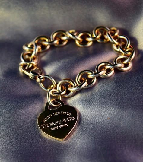 Tiffany bracelet Follow NowChanel Monroe is on the go AGAIN with DAILY Tiffany Jewelry Gold, Tifanny Bracelets, Tiffany And Co Bracelet Gold, Gold Tiffany Bracelet, Tiffany Jewelry Bracelet, Tiffany Bracelet Gold, Tiffany Charm Bracelets, Tiffany Co Bracelets, Tiffany And Co Bracelet Tiffany & Co.