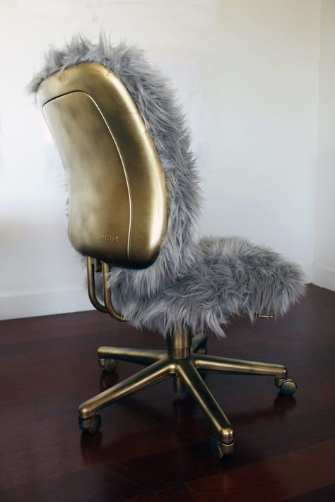 Faux Fur Chair, Gold Office Chair, Diy Faux Fur, Office Chair Diy, Fur Chair, Chair Diy, Chair Drawing, Office Chair Cover, Chic Desk