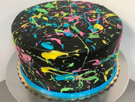 Paint Splatter Cake, Splatter Cake, Black Fondant, Chocolate Candy Melts, Crazy Cakes, Painted Cakes, How To Make Paint, Art Birthday, Candy Melts