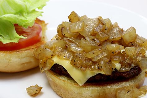 Grilled Onions In N Out Grilled Onions, Grilled Onions For Burgers, Onion Burger Recipe, Grilled Onion, Double Burger, Amazing Burger, Onion Burger, Griddle Recipes, In N Out