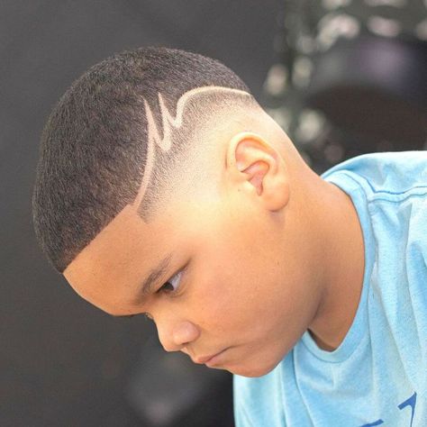 New Men Hairstyles, Black Boy Hairstyles, Black Boys Haircuts, Mohawk Haircut, High Skin Fade, Flat Top Haircut, Sassy Haircuts, Classic Haircut, Haircut Pictures