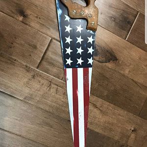 Hand Saw Art Ideas, Shutter Art, Tool Crafts, Painted Saws, Welcome To The Lake, Chicken Coop Signs, 4th July Crafts, Hand Saws, Fourth Of July Decor