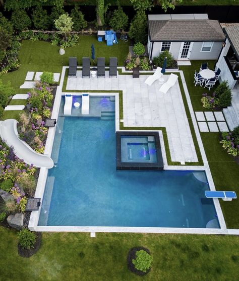 Backyard Pool Designs Landscaping, Modern Pool Designs, Pool Design Plans, Case Creole, Luxury Pools Backyard, Backyard Pool Design, Backyard Landscaping With Pool, Garden Nails, Outdoor Sitting