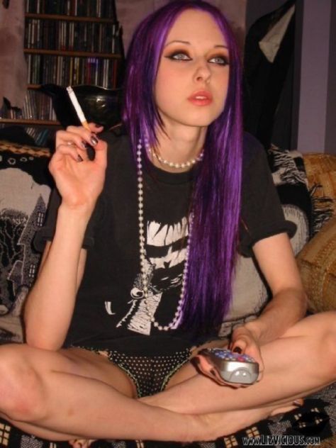 Mall Goth Hair, Liz Vicious, Goth Hair, My Idol, Goth Beauty, Feb 4, Mall Goth, Goth Outfits, Aesthetic Hair