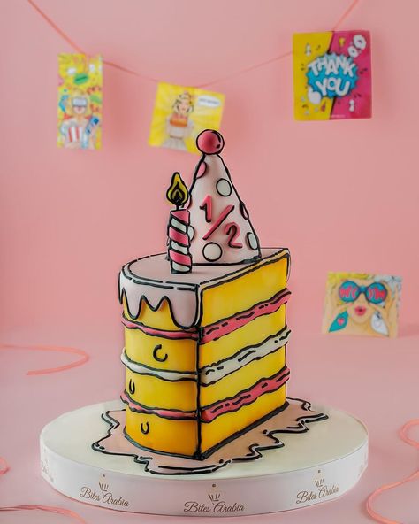 Comic Cake Ideas, Cartoon Cake Ideas, Half Cake, Comic Cake, Half Birthday Cakes, Cartoon Birthday Cake, 10 Birthday Cake, Creative Cake Decorating, Cartoon Cake