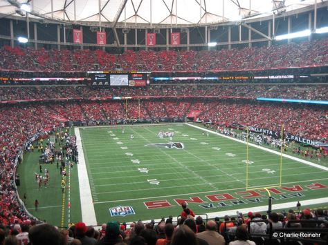 Atlanta Falcons Comcast Dome United States Travel Bucket Lists, Florida Football, Atlanta Falcons Football, Nfl Stadiums, Falcons Football, Stadium Lighting, Southern Heritage, Sports Stadium, Sports Arena