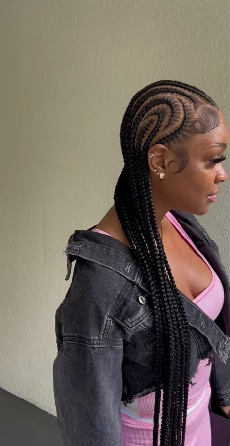 Cornrows Braids For Black Women, Braided Hairstyles For Black Women Cornrows, Big Box Braids Hairstyles, Feed In Braids Hairstyles, Hairstyles Bun, African Hair Braiding Styles, Braided Cornrow Hairstyles, Quick Weave Hairstyles, Cute Braided Hairstyles