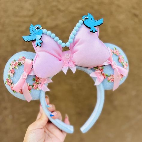 Cinderella Inspired Mouse Ears with Regal Appeal! - Fashion - Bird Ears, Disney Candy, Cinderella Mice, 2 Princess, Disney Mouse Ears, Disney Bows, Cinderella Dress, Disney Mickey Ears, Mickey Balloons