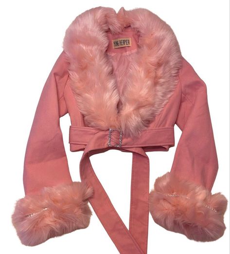 Fur Coat Outfits, Big Fur Coat, Pink Fuzzy Jacket, Pink Fur Jacket, Fur Jacket Outfit, Crop Outerwear, Pink Fur Coat, Pink Puffer Jacket, Tight Dress Outfit