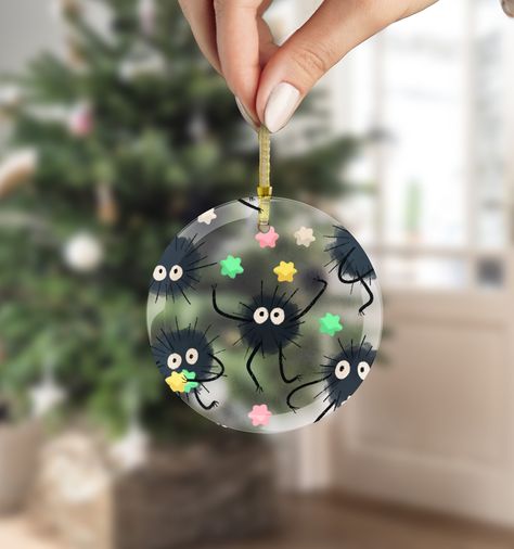 Kawaii Christmas Ornaments, Christmas Ghibli, Geeky Christmas Decorations, Ghibli Christmas, Cute Ghibli, No Christmas Tree, Nerdy Christmas, Soot Sprite, Geeky Craft