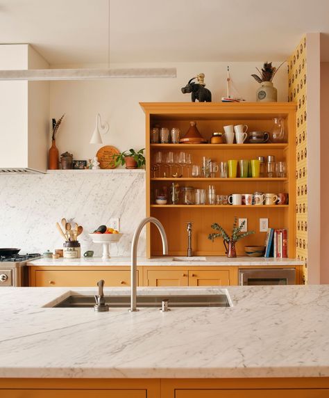 How to Create a Soulful but Up-to-Date Kitchen - WSJ 1900 Kitchen, Condo Kitchen, Orange Kitchen, Dining Nook, Old Kitchen, Interior Trend, Kitchen Colors, House Inspo, Kitchen Inspirations