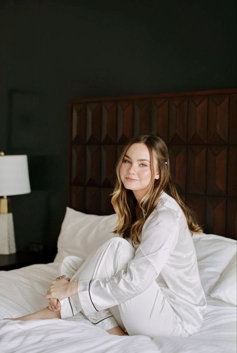 Liana Liberato, Scream Cast, Scream 6, Danielle Campbell, Red Crown, Scream Movie, Attractive People, Social Media Influencer, Face Claims