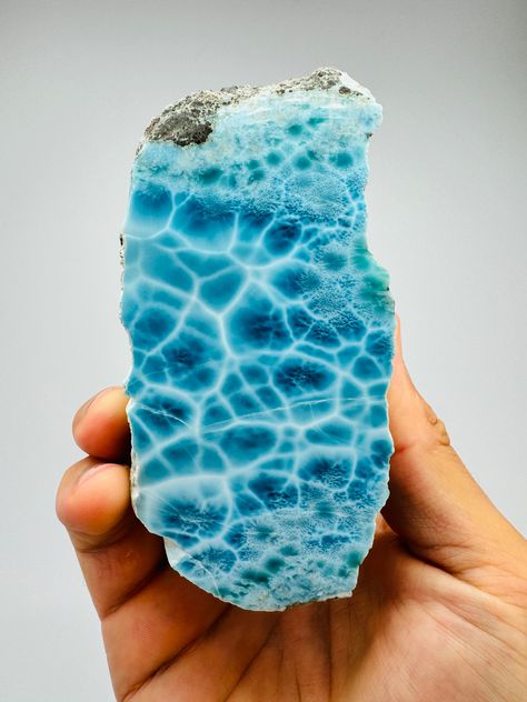 This is our latest, best of the best Fractal & Super Blue Larimar! A poetry of deep blue hues and striking Larimar patterns. Gently cut and mirror polished. Fractal & Super Blue, very rare to find in this size and quality! This Larimar is very healthy and can be further processed into any items of your wish. Astonishing display piece and of course a meditation, healing and protection stone.  This Larimar specimen is a joy to behold. The weight is 1,007 g (2.44 lbs; 39 oz) 🏅 As the officially re Larimar Stone, Rare Stone, Meditation Stones, Sticks And Stones, Protection Stones, Rocks And Gems, Local Artisans, Healing Stone, Crystal Gems