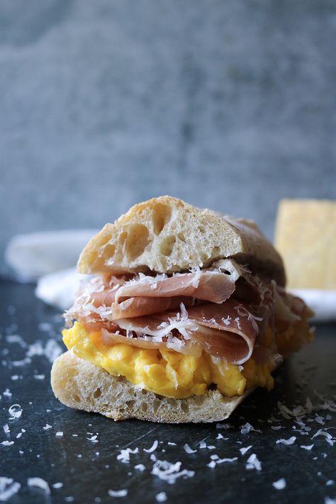 Prosciutto Egg Sandwich, European Sandwiches, Proscuitto Recipe, Prosciutto Sandwich, Whole Ham, Deli Counter, Egg Sandwiches, How To Make Sandwich, Fresh Figs