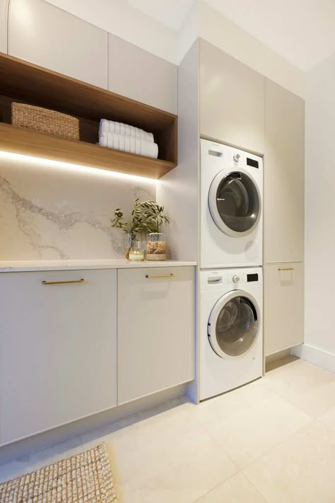 Laundry Room With Lots Of Cabinets, Launder Room Ideas, Ikea Laundry Room Cabinets, Pretty Laundry Room, Modern Laundry Room Ideas, Organization Laundry Room, Contemporary Laundry Room, Utility Room Designs, Organization Laundry