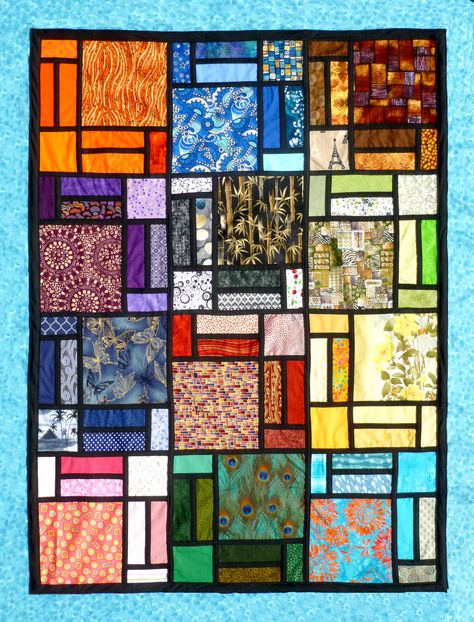 Stain Glass Quilt Patterns Tutorial, Stained Glass Quilt Patterns Free, Stained Glass Quilts, Mosaic Quilts, Mosaic Patchwork, Applique Quilts Tutorial, Poetry Design, Stained Glass Quilt, Fat Quarter Quilt