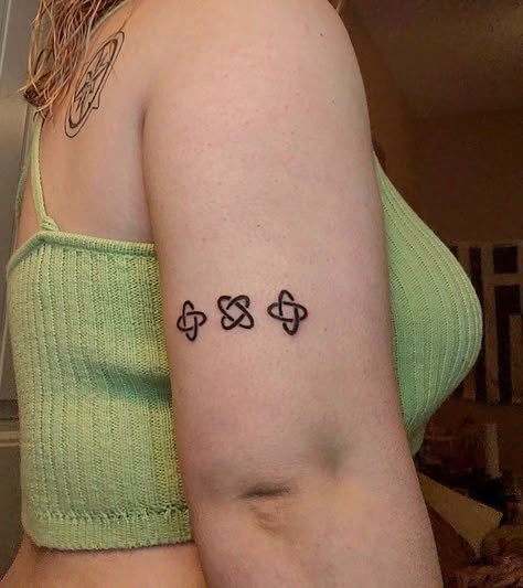 Simple Kpop Tattoo, Tomorrow X Together Tattoo Ideas, Txt Blue Spring Tattoo, Kpop Tattoos Ideas, 5:53 Tattoo Txt, Txt Inspired Tattoos, Tomorrow X Together Tattoo, K Pop Tattoo Ideas, Tattoo Ideas Kpop