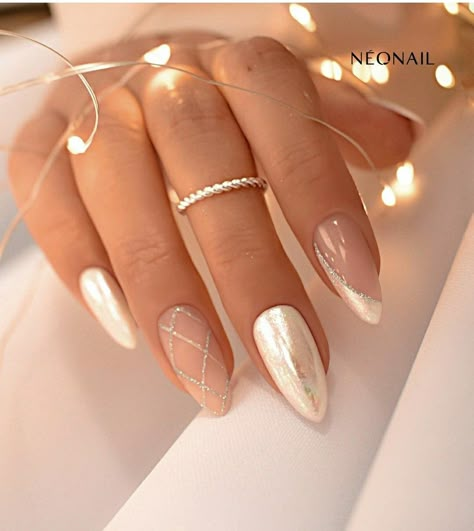 Silver Nail Designs, Bridesmaids Nails, Bridal Nail Art, Nude Nail Designs, Makijaż Smokey Eye, Nail Art Wedding, Bride Nails, Girls Nails, Silver Nails