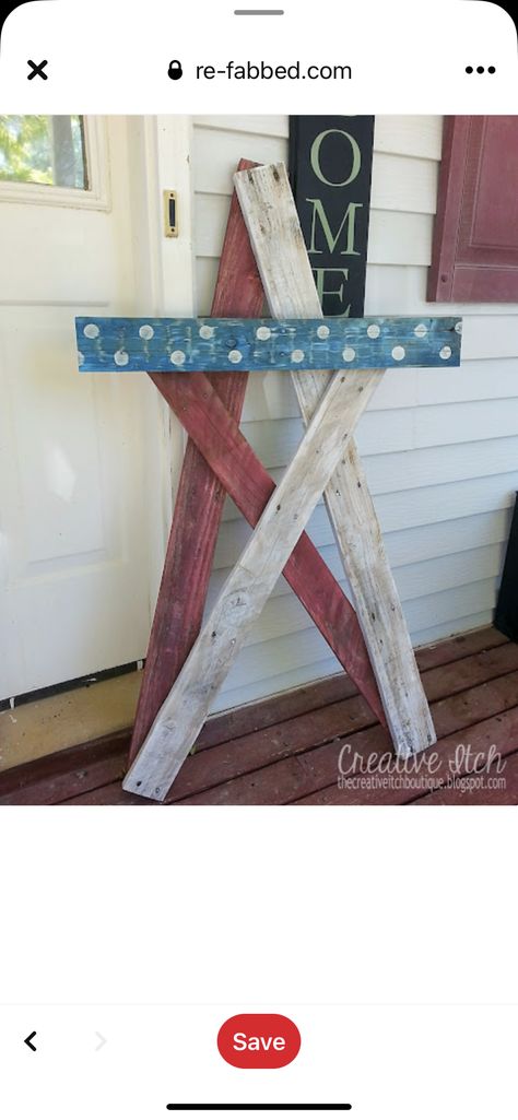 4th Of July Front Porch, Patriotic Porch Signs, Decorating With Flags, Wood Signs Diy, Porch Decoration Ideas, Patriotic Porch, Patriotic Diy, Patriotic Projects, Americana Crafts