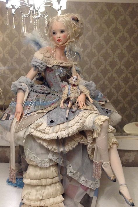 Alisa Filippova, Rococo Fashion, Photographie Portrait Inspiration, Clown Costume, Art Dolls Handmade, Artist Doll, Old Fashion, Pretty Dolls, Ball Jointed Dolls