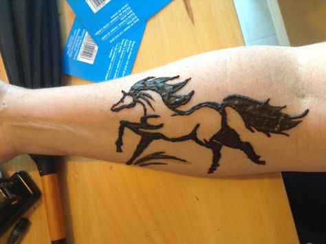 Henna Horse Henna, Henna Art Designs, Henna Style, Henna Art, Fantastic Art, Tattoo Quotes, Henna, Art Design, Horses