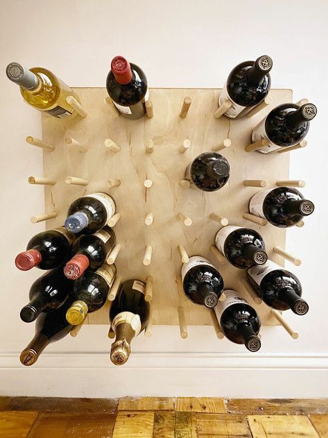 Diy Fizzy Bath Salts, Wall Mount Wine Rack, Unique Wine Rack, Wine Rack Projects, Riddling Rack, Wine Rack Ideas, Wine Rack Design, Pretty Wine, Forstner Bit