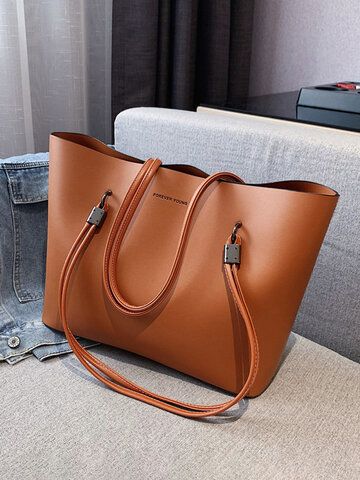 Big Handbags, Leather Waist Bag, Elegant Bags, Straw Tote, Women Bags Fashion, Handbag Wallet, Big Bags, Small Shoulder Bag, Stylish Gifts