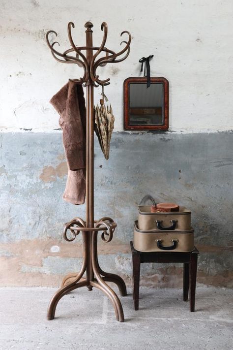 Antique Coat Rack, Shed Interior, Magazine Racks, Thonet Chair, Vintage Coat Rack, Hat Stand, Standing Coat Rack, Wooden Coat Rack, Vintage Stool