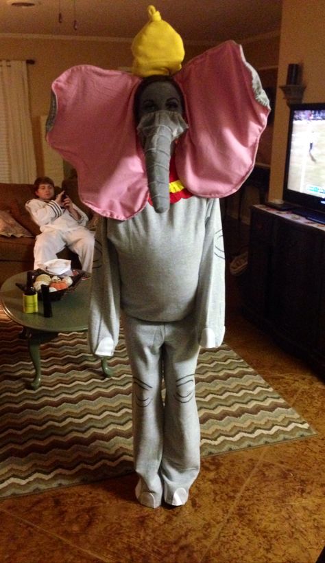 Dumbo! Dumbo Halloween Costume, Dumbo Costume, Disney Christmas, Halloween Costume, Christmas Party, Halloween Costumes, My Favorite, Halloween, Disney