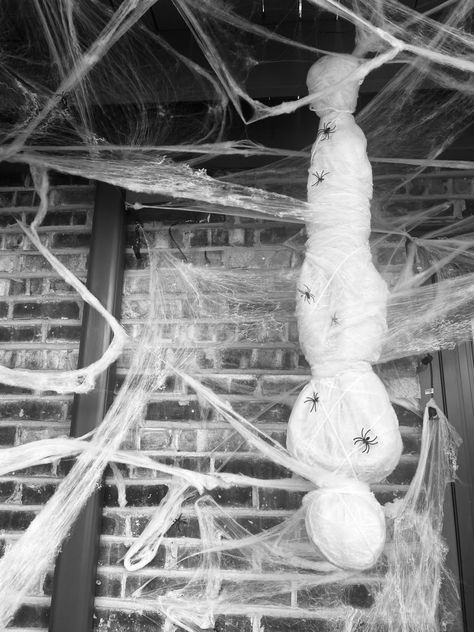 Human in spider web Diy Body Wrapped In Spider Web, Spider Web Egg Sack Diy, Diy Spider Web Decoration Outdoor, Spider Decorations Halloween Indoor, Spider Halloween Decorations, Spider Scary, Spider Aesthetic, Halloween Comics, Spider Web Drawing